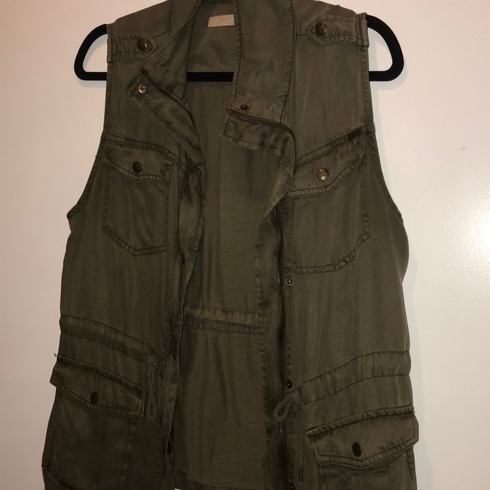 Olive Green Utility Soft Vest - Size Medium